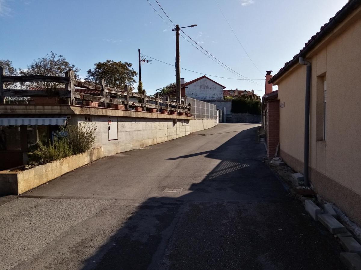 Apartamentos La Regata Viveda Esterno foto