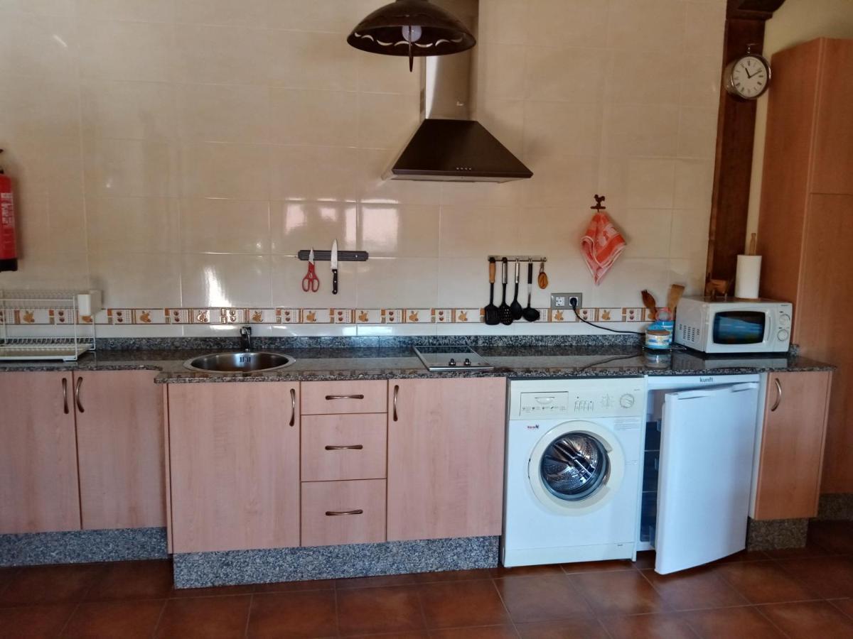 Apartamentos La Regata Viveda Esterno foto