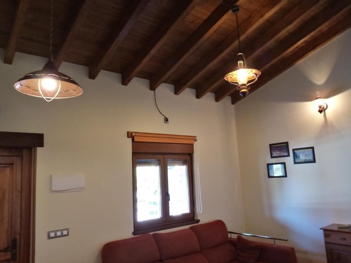 Apartamentos La Regata Viveda Esterno foto