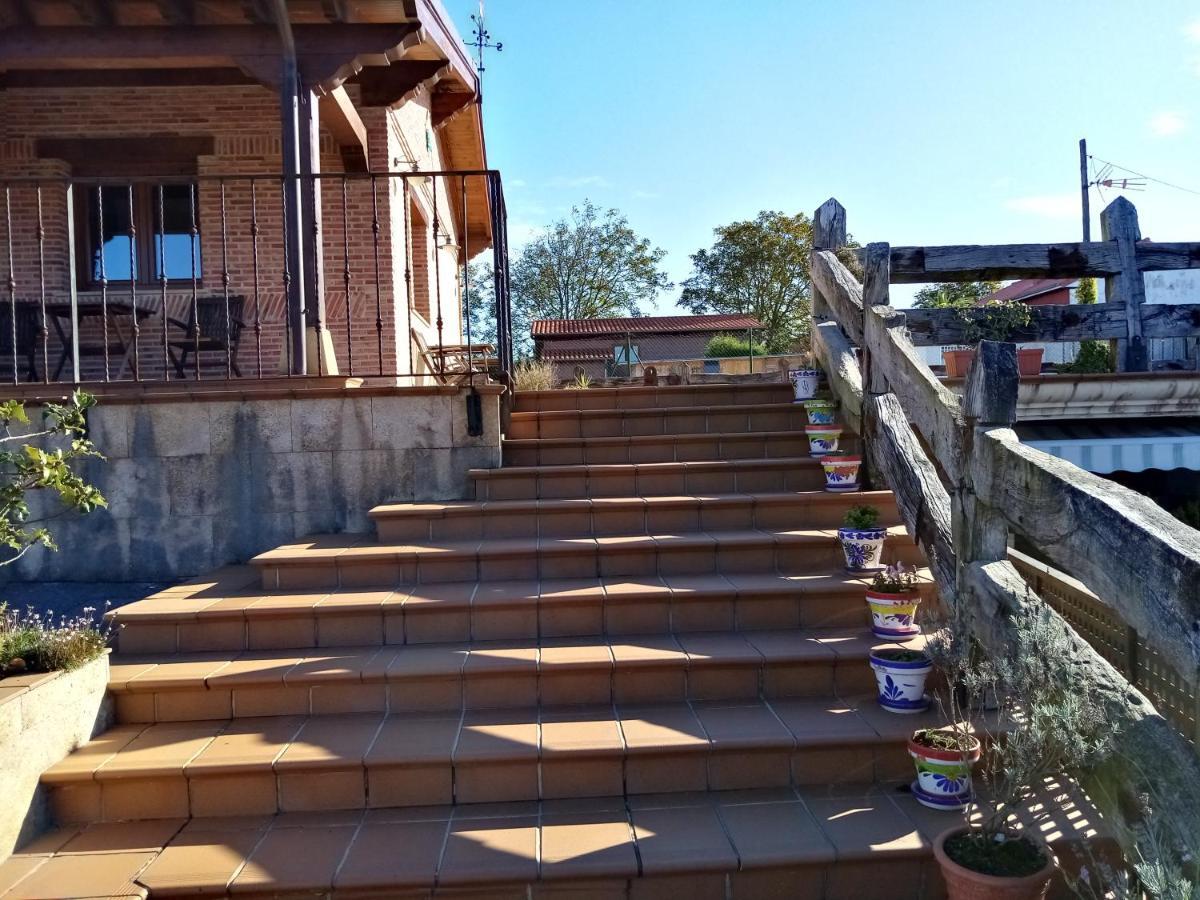 Apartamentos La Regata Viveda Esterno foto